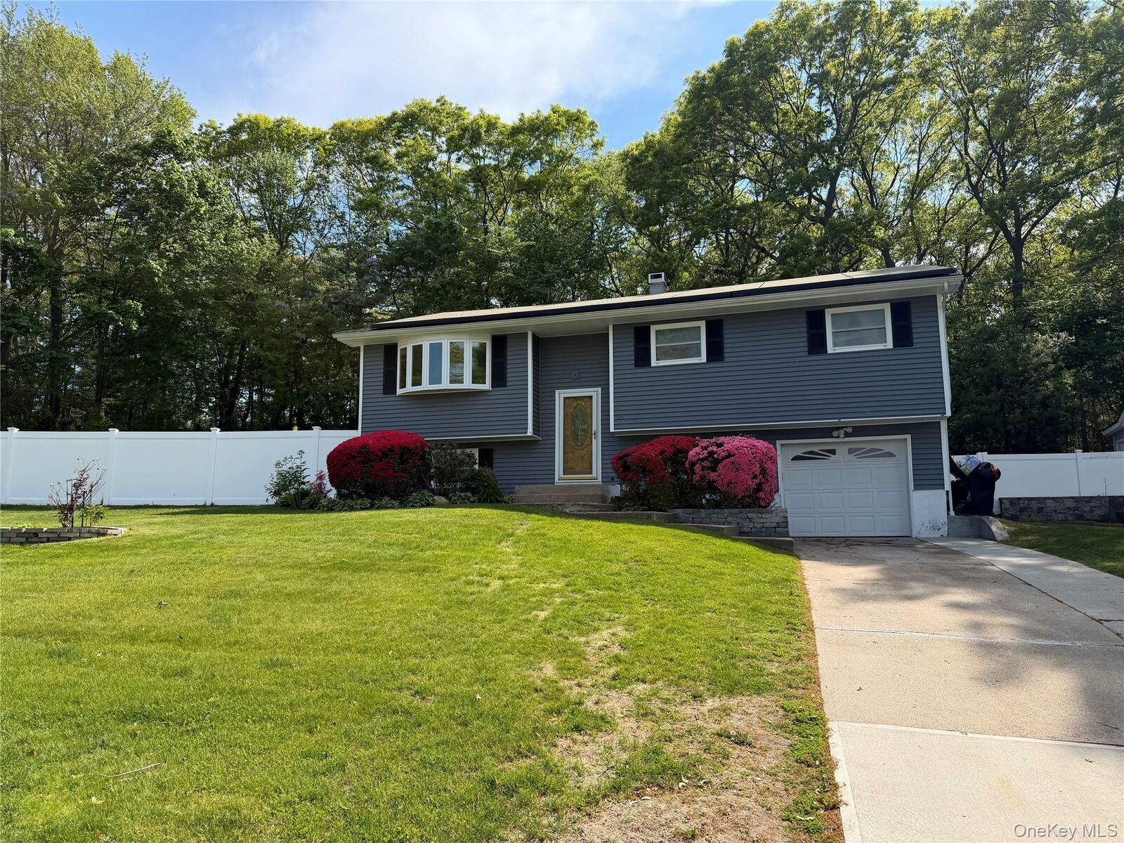 Property Photo: 35 Shelton Court NY 11779