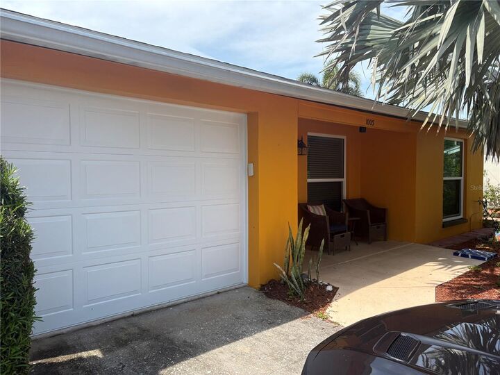 Property Photo:  1005 Egret Court  FL 34698 