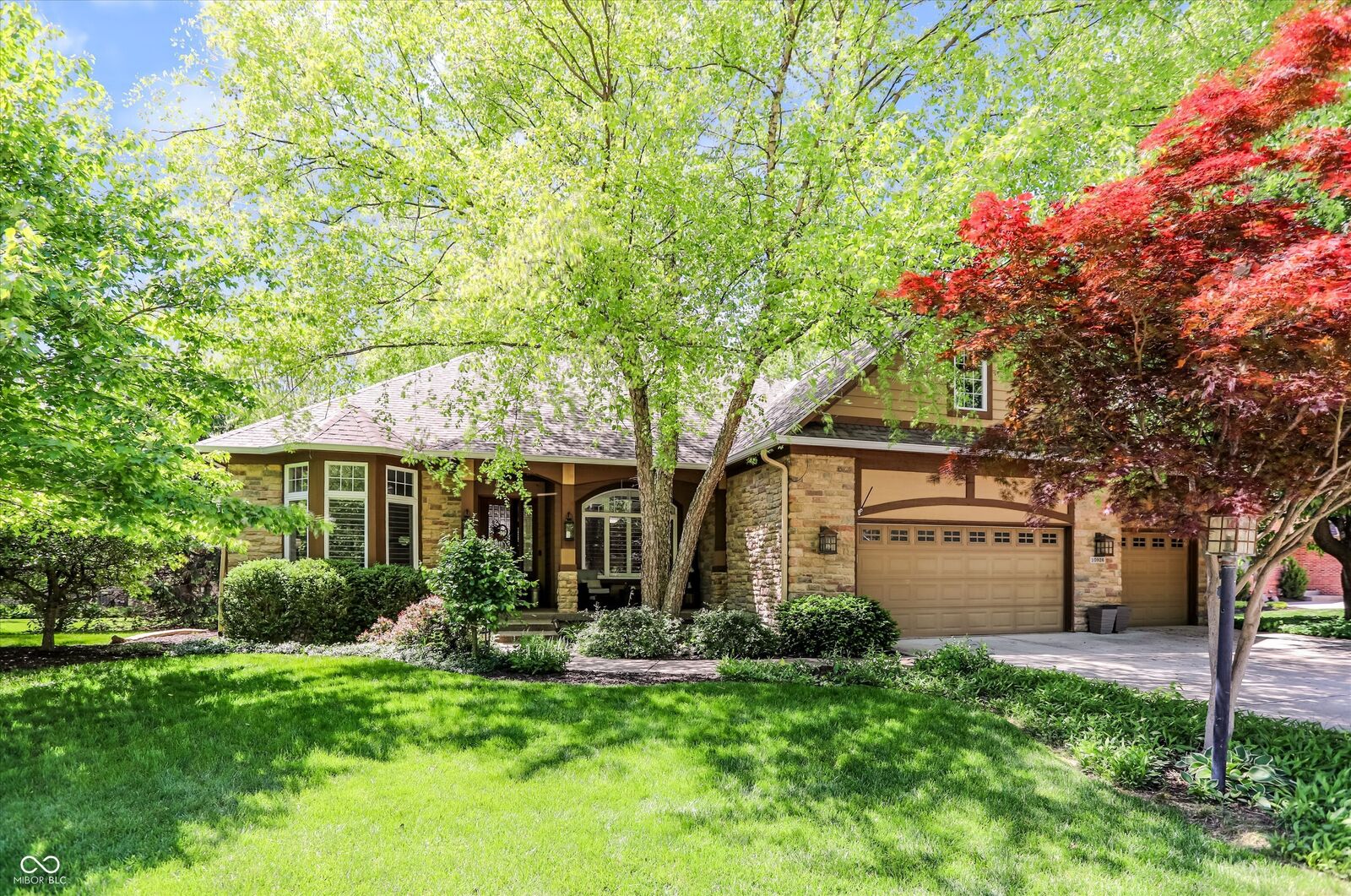 Property Photo:  10926 Wintercove Way  IN 46038 