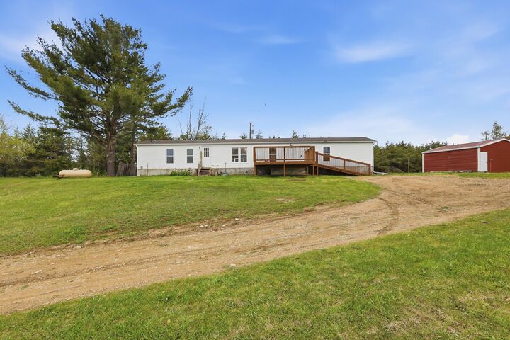 Property Photo: 2220 30th Avenue MI 49310