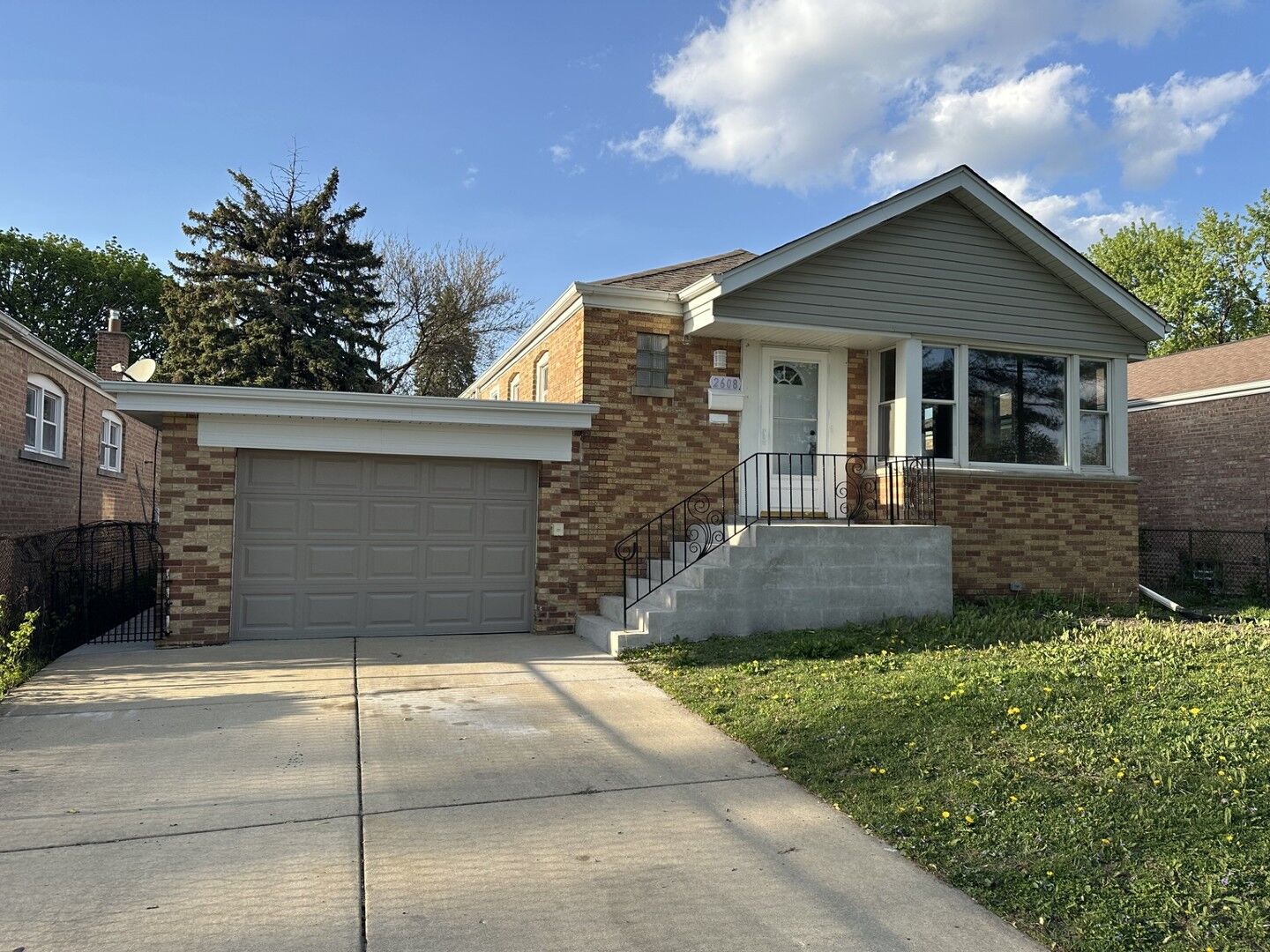Property Photo:  2608 W 97th Street  IL 60805 