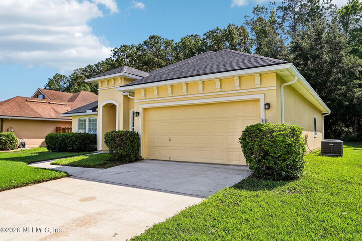 Property Photo:  1788 Hollow Glen Drive  FL 32068 