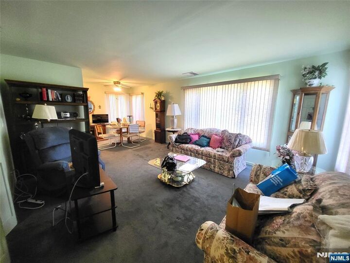 Property Photo:  2 Grand Avenue 4  NJ 07506 