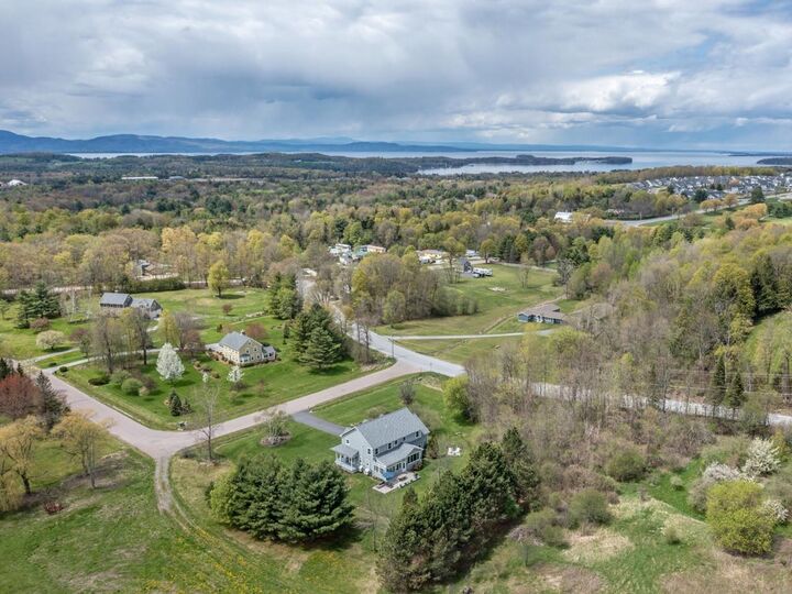 Property Photo:  29 Maeck Farm Road  VT 05482 