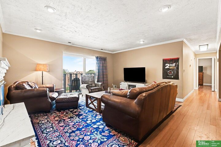Property Photo:  500 S 37th Street 401  NE 68105 