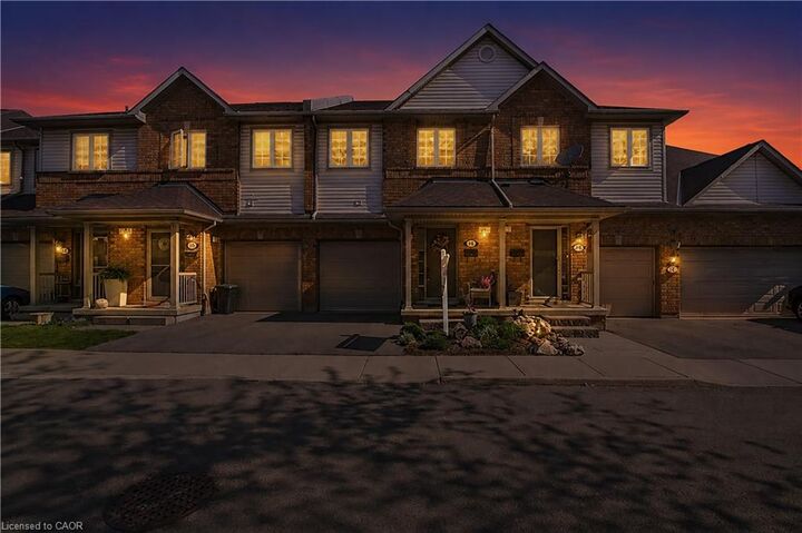 Property Photo:  100 Beddoe Drive 98  ON L8P 4Z2 
