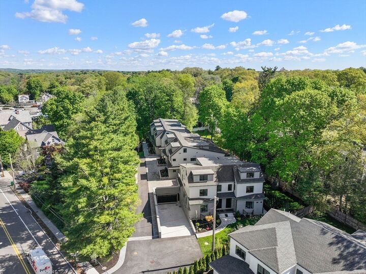 Property Photo:  956 Walnut Street 6  MA 02461 
