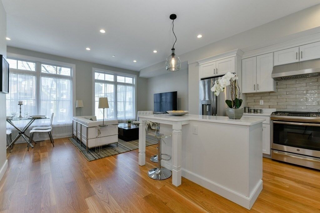 Property Photo:  145 Stoughton St 4  MA 02125 