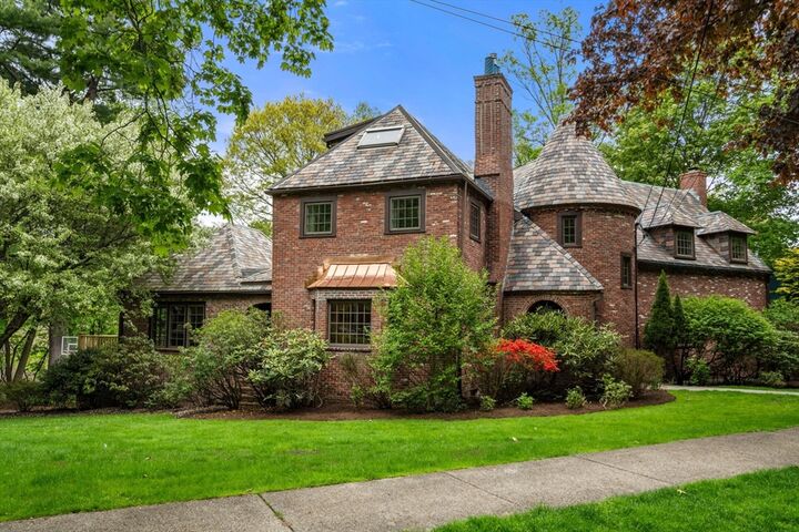 Property Photo:  191 Waban Ave  MA 02468 