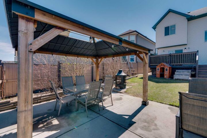 Property Photo:  179 Saddlemead Road NE  AB T3J 4J3 