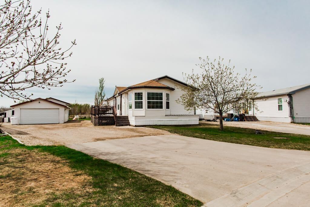 Photo de la propriété:  10010 95 Street  AB T0H 0W7 
