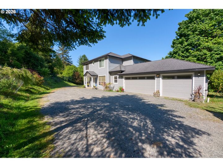 Property Photo:  16711 Thompson Rd  OR 97415 