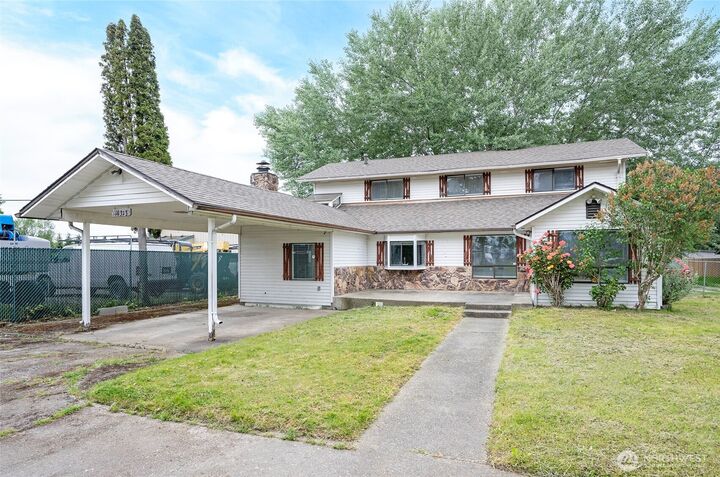 Property Photo:  16313  64th Street E  WA 98390 