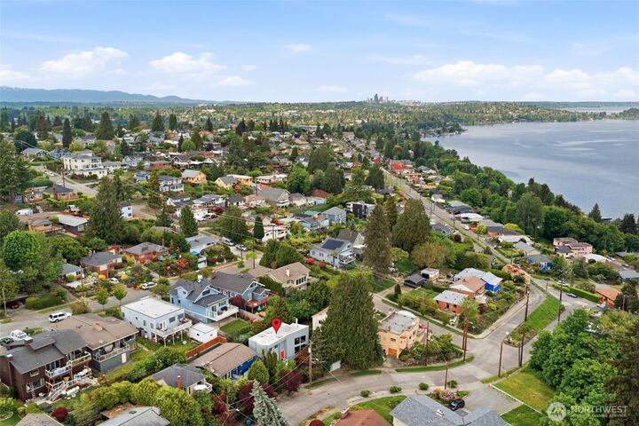 Property Photo:  10215  Waters Avenue S  WA 98178 