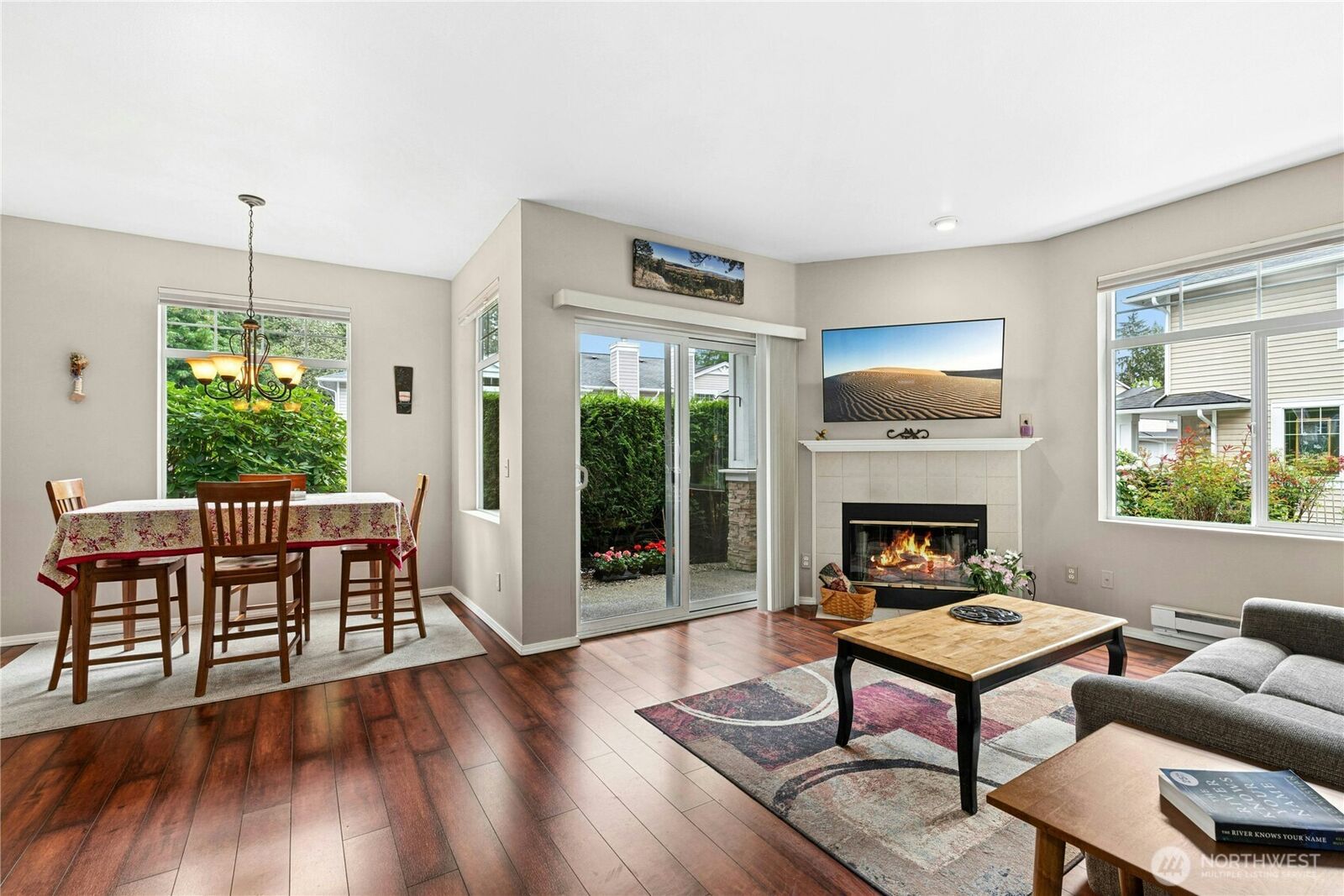 Property Photo:  6515  134th Place SE G1  WA 98296 