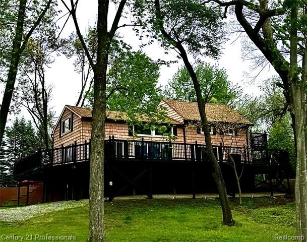 Property Photo:  3185 Shimmons Road  MI 48326 