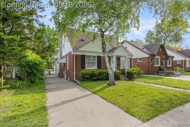 Property Photo:  22920 Oxford Street  MI 48124 