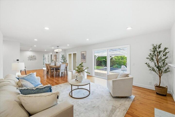 Property Photo: 1709 Canna Lane CA 95124