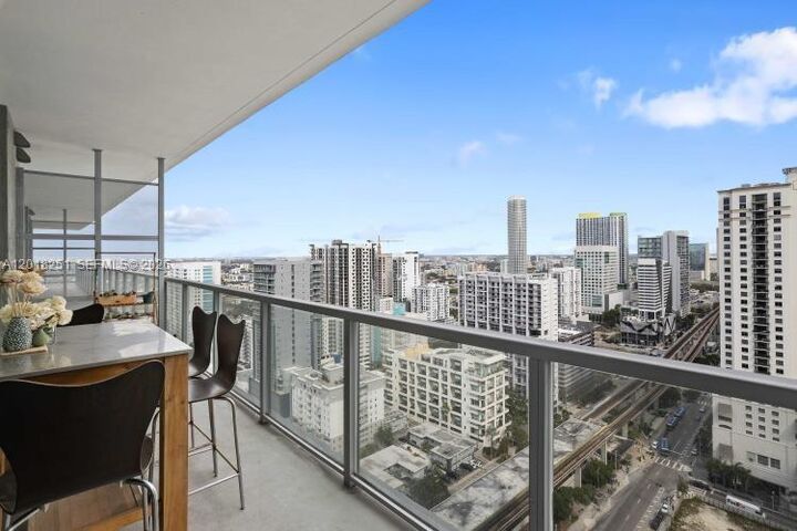 Property Photo:  79 SW 12th St 3110-S  FL 33130 
