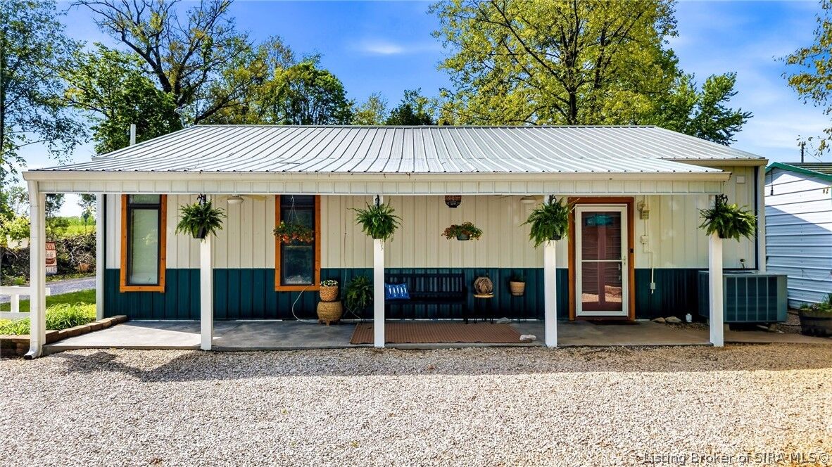 Property Photo:  2608 N Newton Stewart Road  IN 47513 