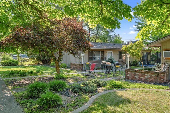 Property Photo: 1111 W Providence Ave WA 99205
