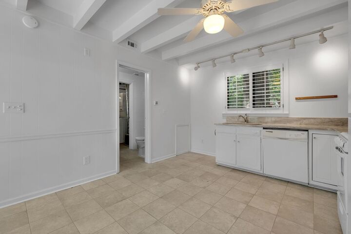 Property Photo:  1010 Cherry Laurel Street  FL 32308 