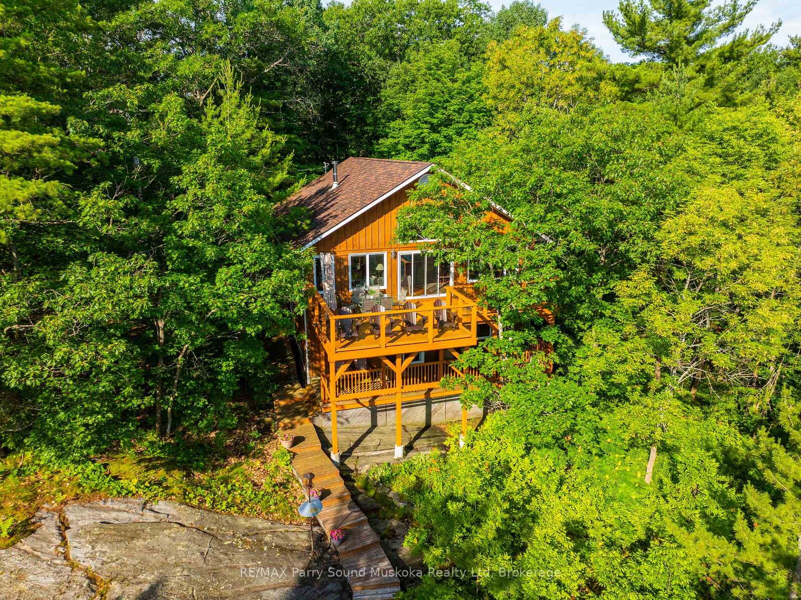 Property Photo:  48 Fred Dubie Road E  ON P0G 1G0 
