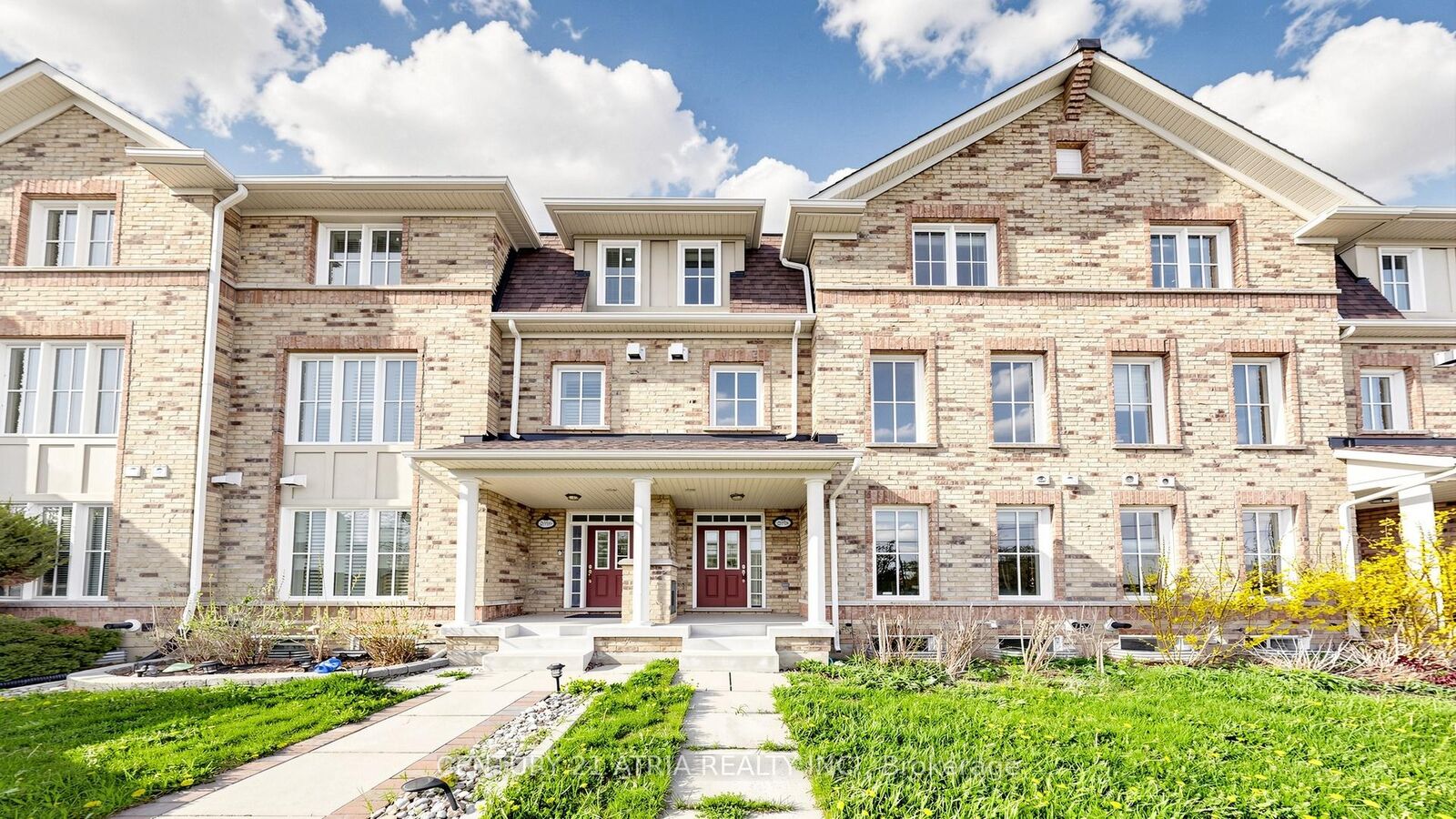 Property Photo:  2918 Elgin Mills Road E  ON L6C 0E5 