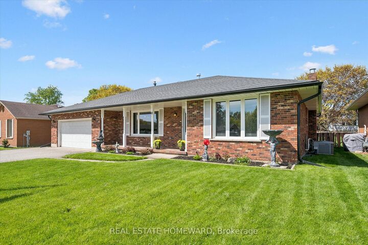 10 Alexander Avenue — photo 1
