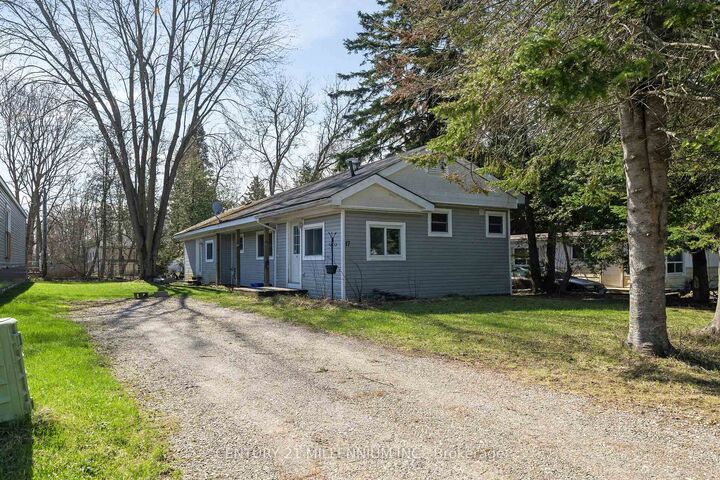 17 Cedar Lane — photo 1