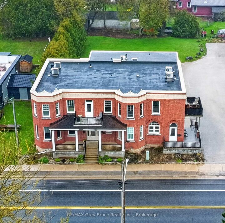 Property Photo: Unit 6 - 355 Princess Street ON N0H 2K0