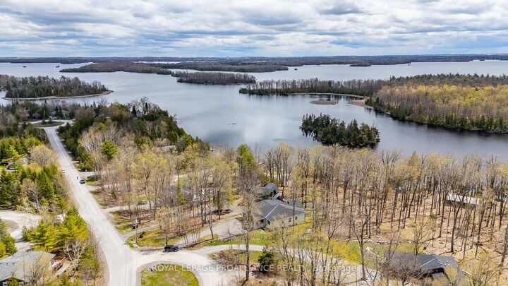 Property Photo: 160 Sumcot Drive ON K0L 1J0