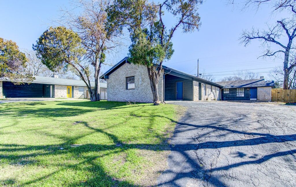 Property Photo:  5703 Gloucester Lane B  TX 78723 