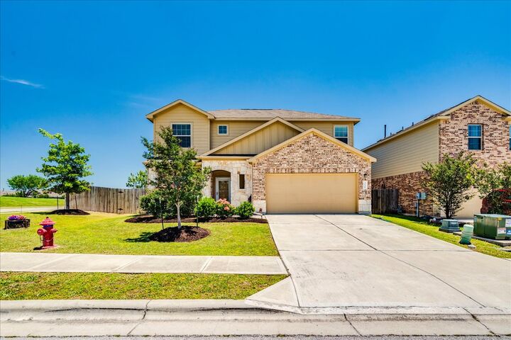 Property Photo:  358 Jasper Trail  TX 78610 
