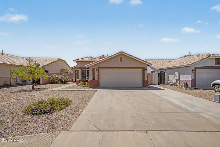 Property Photo:  3239 E Woodside Way  AZ 85297 