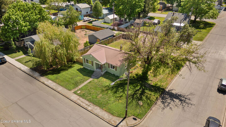 Property Photo:  1002 E Montana Ave  ID 83814 