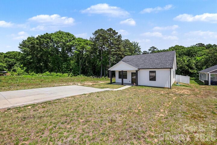 Property Photo: 2664 Meadow Street NC 28056