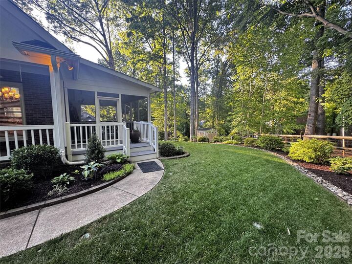 Property Photo:  15211 Sharrow Bay Court  NC 28078 