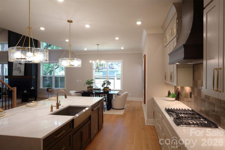 Property Photo:  442 Sylvania Avenue  NC 28206 