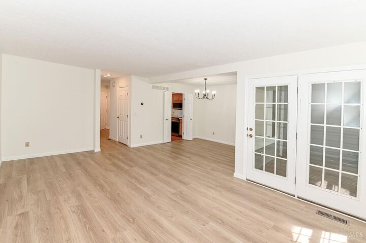 Property Photo:  11528 Symmes Gate Lane  OH 45249 