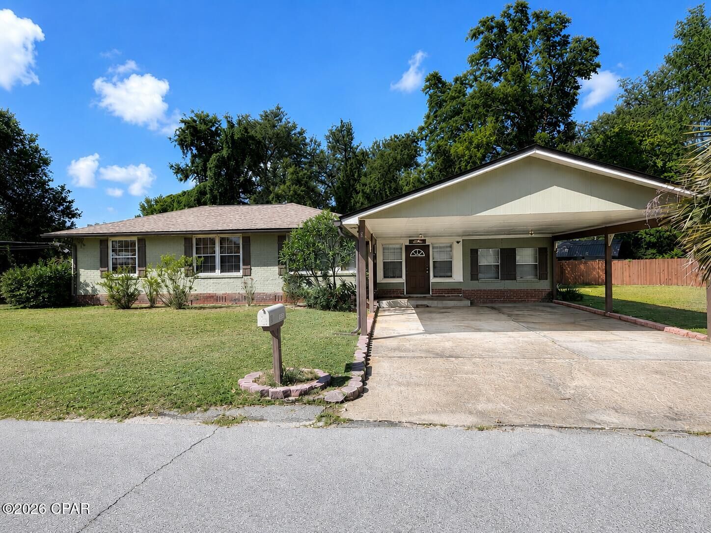 Property Photo:  1806 Tyndall Drive  FL 32401 