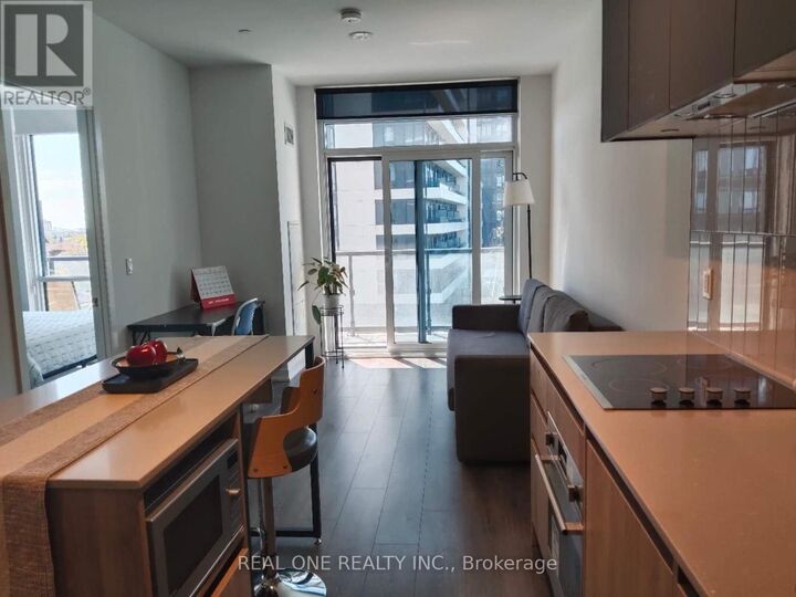 Property Photo:  7950 Bathurst Street 620  ON L4J 0L4 