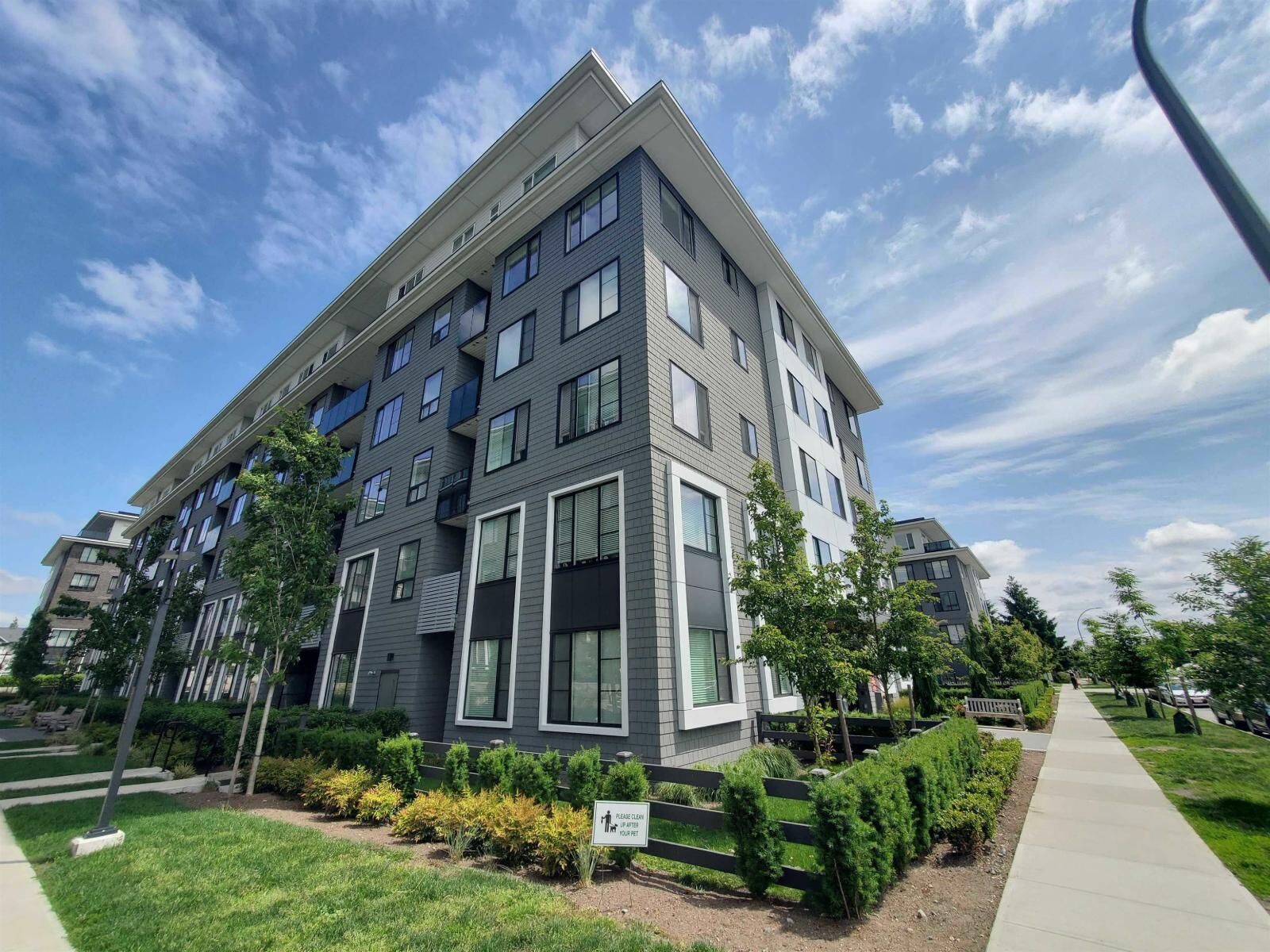 Property Photo:  15825 85 Avenue 601  BC V4N 6W9 
