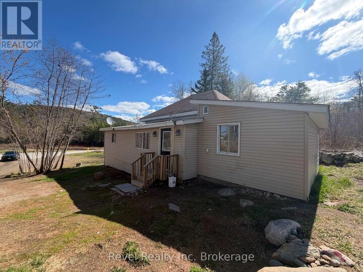 Property Photo:  442 Pine Street  ON P0H 1V0 
