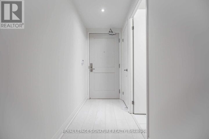 Property Photo:  10 Gibbs Road 407  ON M9B 6L6 