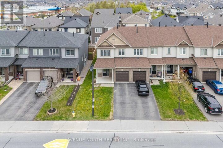 Property Photo:  940 Kilbirnie Drive  ON K2J 5T9 