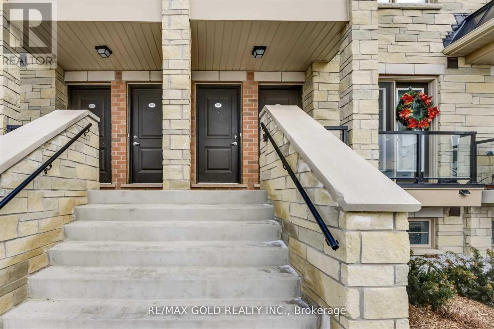 Property Photo:  200 Veterans Drive 108  ON L7A 4S6 