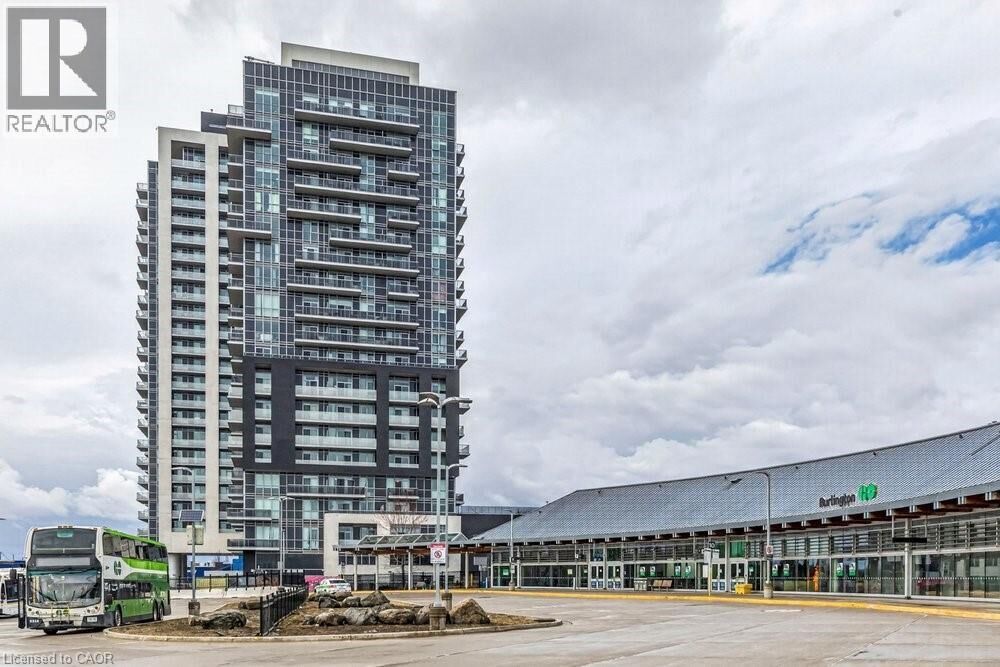 Property Photo:  2087 Fairview Street 2305  ON L7R 0E5 