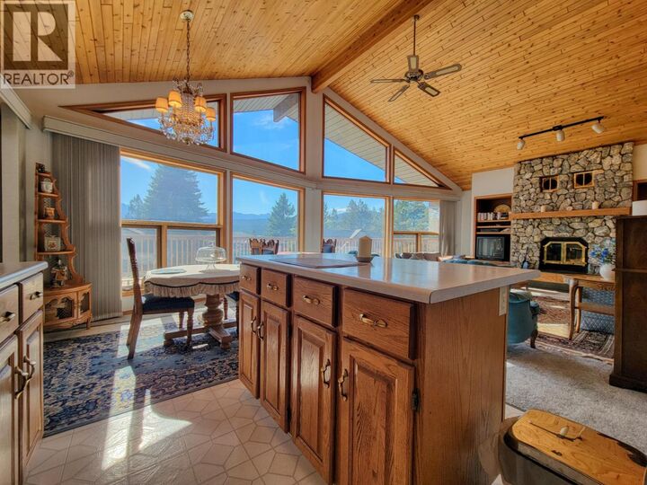 7326 Glacier Drive — photo 1