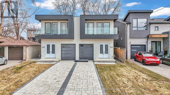 Property Photo:  25A Pine Avenue North  ON L5H 2P9 